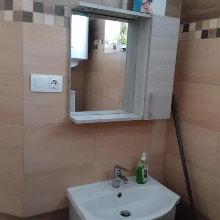 Casa vacanze House With Jacuzzi Half Hour From Budapest Kapolnasnyek